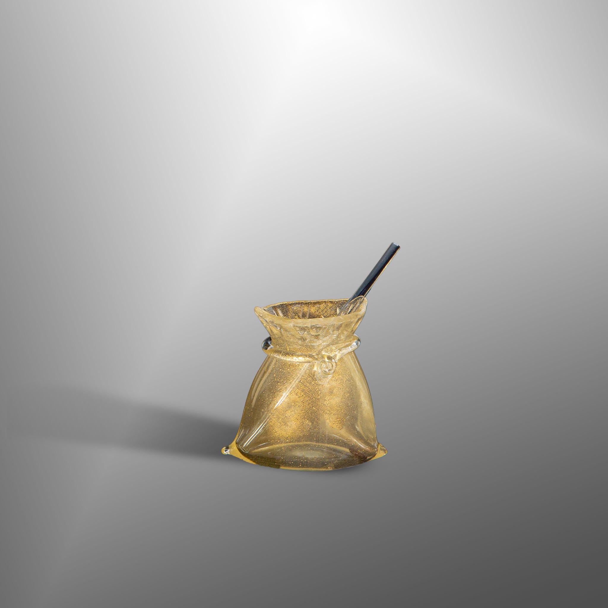Bicchieri a forma di sacchetto in vetro di Murano con cannuccia